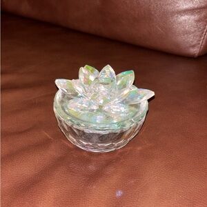 SAGEBROOK HOME RAINBOW COLOR CRYSTAL LOTUS BLOSSOM TRINKET BOWL JEWELRY KEEPSAKE